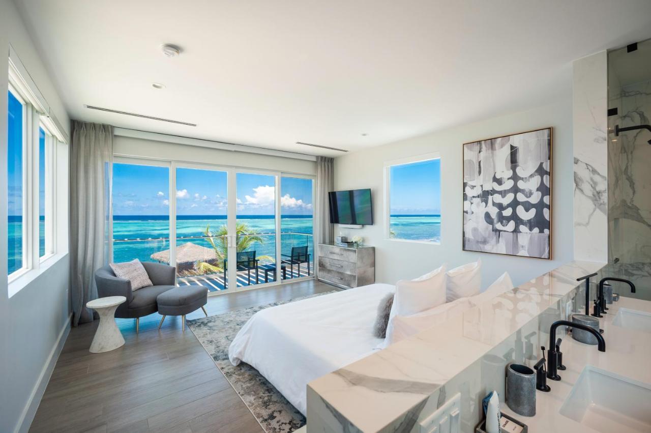 Black Urchin Boutique Resort Bodden Town Eksteriør billede